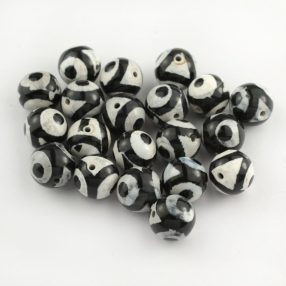   Dzi achát - 3 szem (festett, hevített) fekete-fehér ásványgyöngy - 10mm-es golyó - 1db