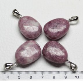 Lepidolit ásványmedál - 2-2,5cm-es formátlan csepp