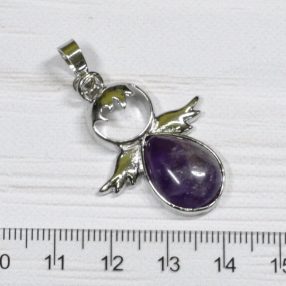   Ametiszt angyal medál, ródium színű fém részekkel, 34x26mm