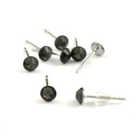   Strasszos fülbevaló nemesacél beszúrós alapon - 4,7mm - black diamond