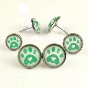   Nemesacél üveglencsés beszúrós fülbevaló - választható méretben - tappancs mancs (0205)