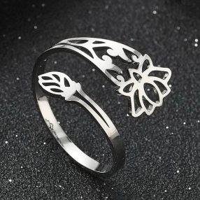 Nemesacél gyűrű - állítható méretű - lótuszvirág