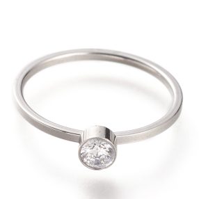 Strasszos nemesacél gyűrű - 17,5mm