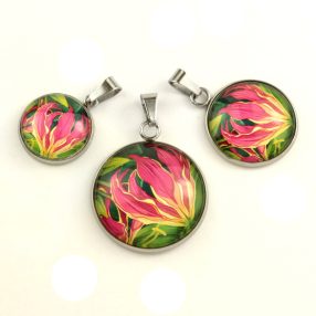   Nemesacél üveglencsés medál - választható méretben - virágmintás (3404)