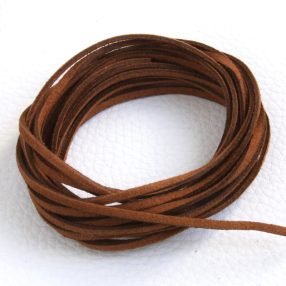   Művelúr "bőr" szál (hasítottbőr utánzat) 2,5 x 1,4mm-es - mv40 vörösesbarna - 4m